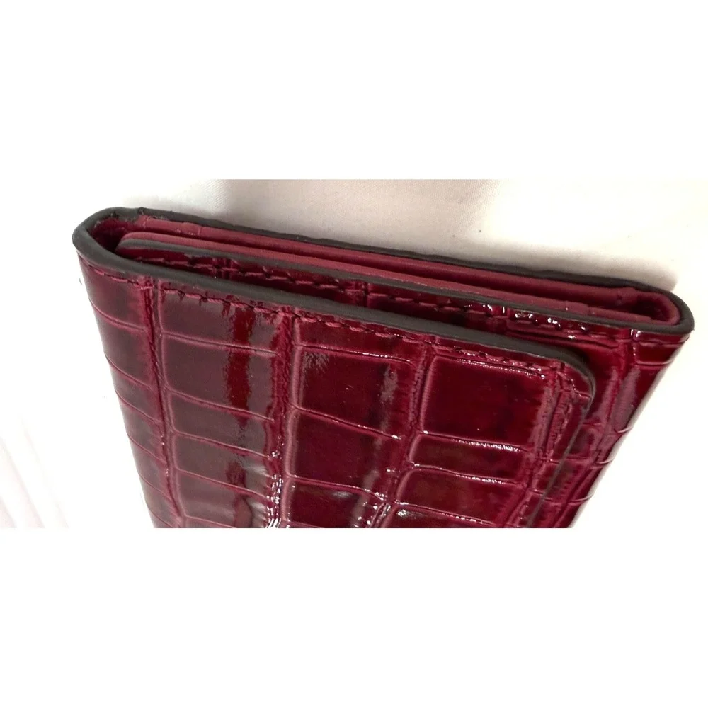 Michael Kors Jet Set MAGENTA PINK PATENT LEATHER CROCO‎ Wallet! Rare 7 x 4